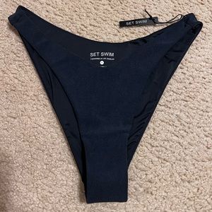 Set Active Swim bottoms